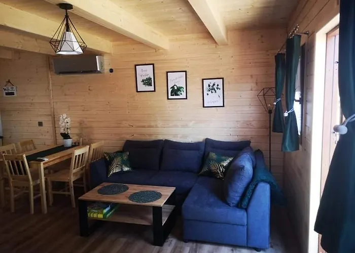 Chata Nad Jeziorem *